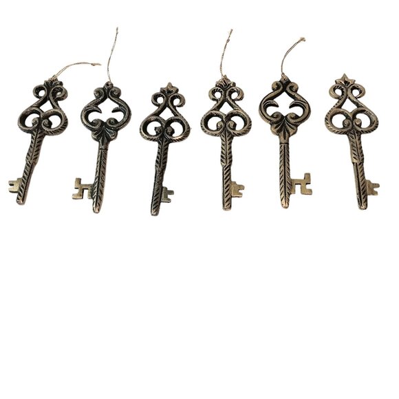 Large Skeleton Keys Ornaments Wall Decor Gold Bronze Colored 6" X 2" Set Of Six - Picture 3 of 6
